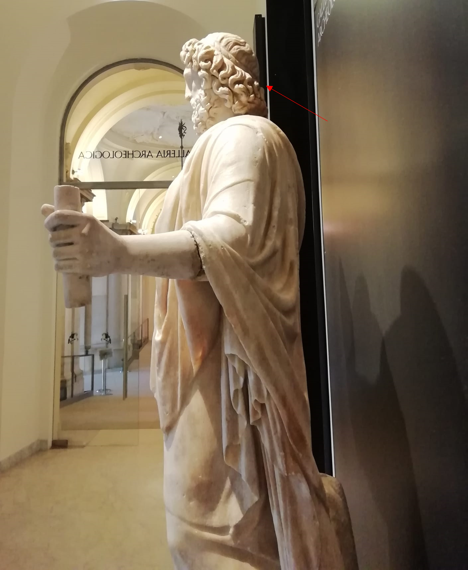 Statue_of_Zeus_Head_of_Asclepius_Musei_Reali_Turin_2.png